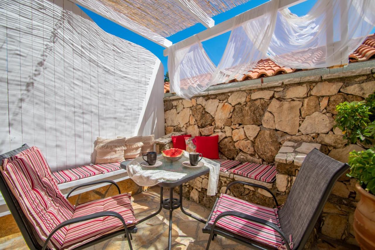 Alavastros Maisonettes Near 3 Sandy Beaches Hébergement de vacances *